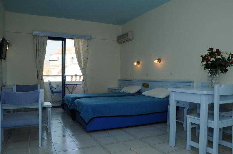 Regina Studios & Hotel Karpathos Luaran gambar